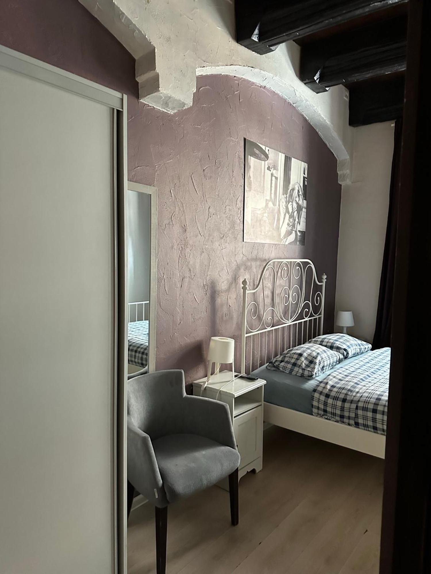 Kolysanka Private Rooms In Old Town Poznań Buitenkant foto