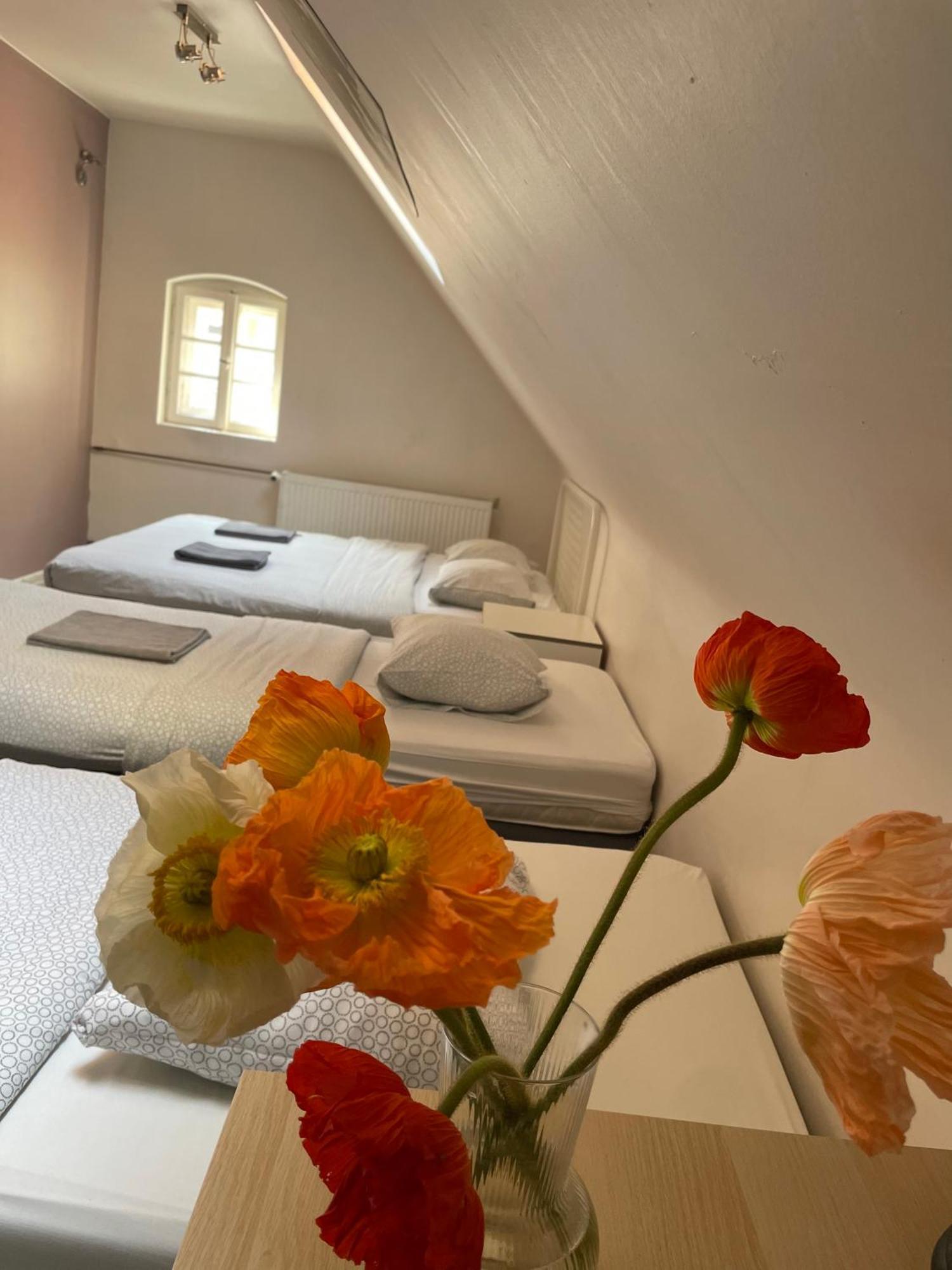 Kolysanka Private Rooms In Old Town Poznań Buitenkant foto