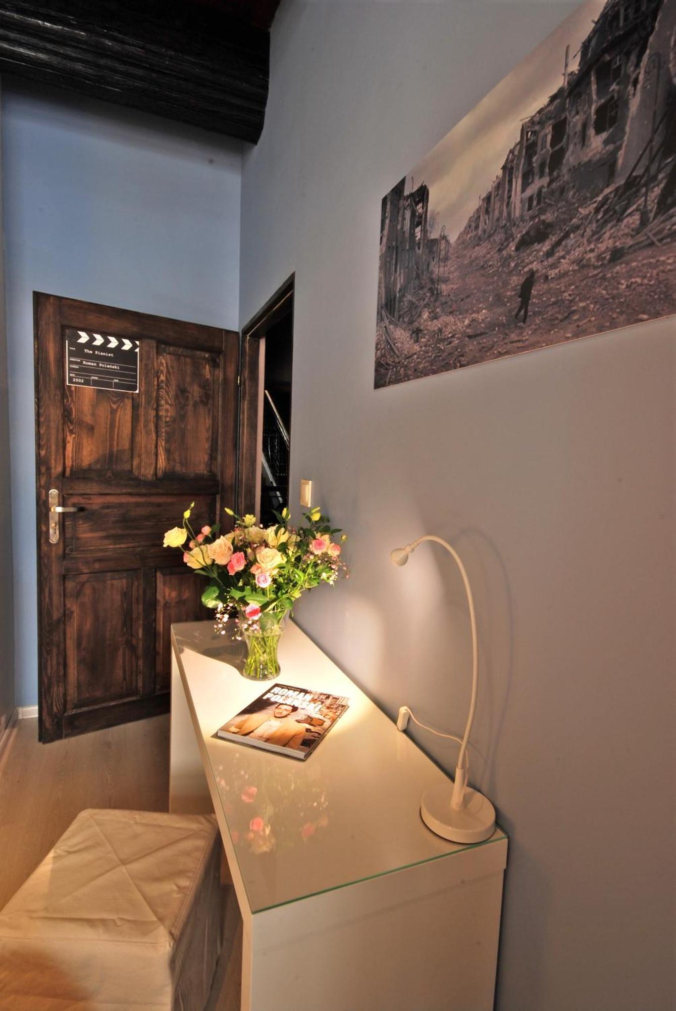 Kolysanka Private Rooms In Old Town Poznań Buitenkant foto